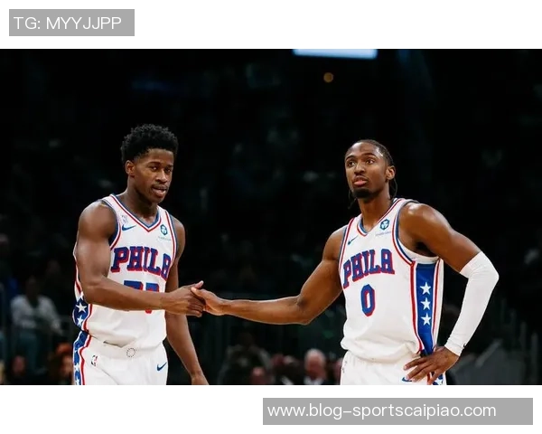 埃奇库姆首秀表现惊艳砍下34分与名宿齐名赢得队友认可